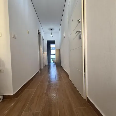 Apartment Shiny San Pietro